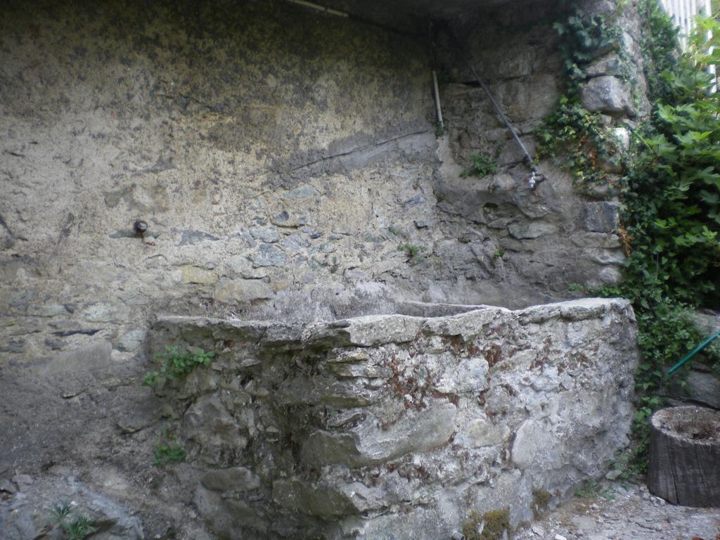 Aghja Suttana L'incantu